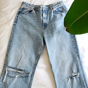 NWT ZARA wide leg ripped denim